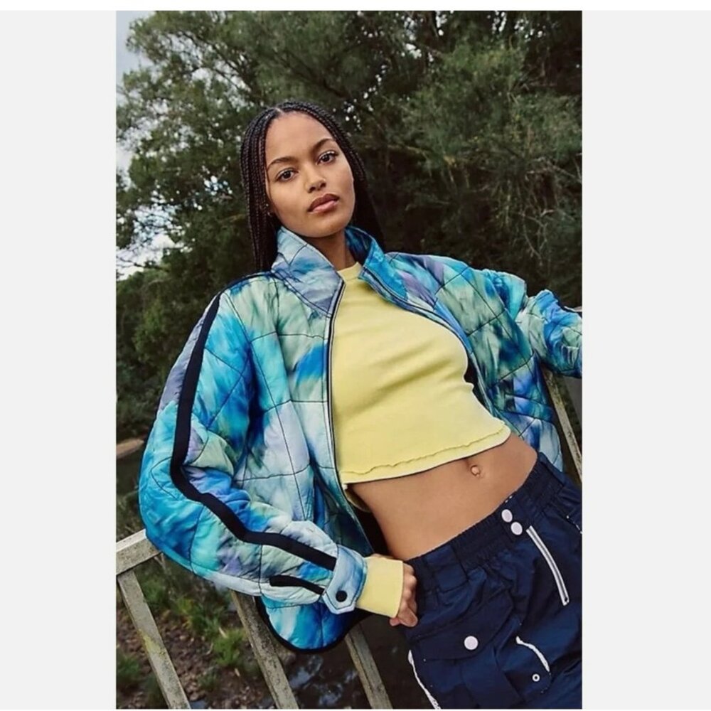 Free People Movement Pippa Printed Packable Puffer Jacket Blurry Flowers Combo M - Picture 9 of 10